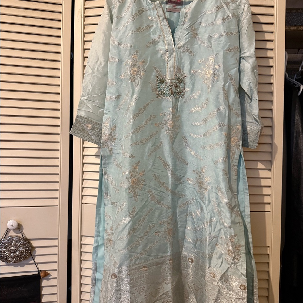 Elegant Light Blue Embroidered Salwar Kameez